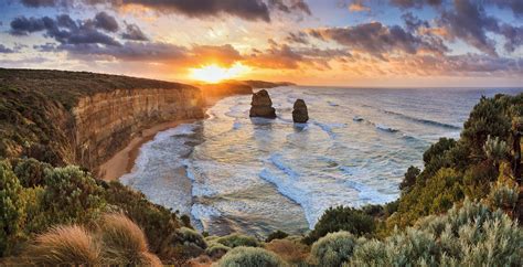 8 of the best places to visit in Australia .